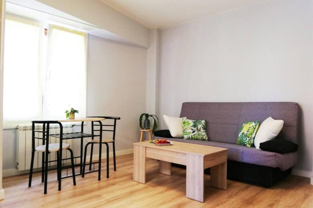 Cobexo. Moderno Y Luminoso En El Centro De Apartment *