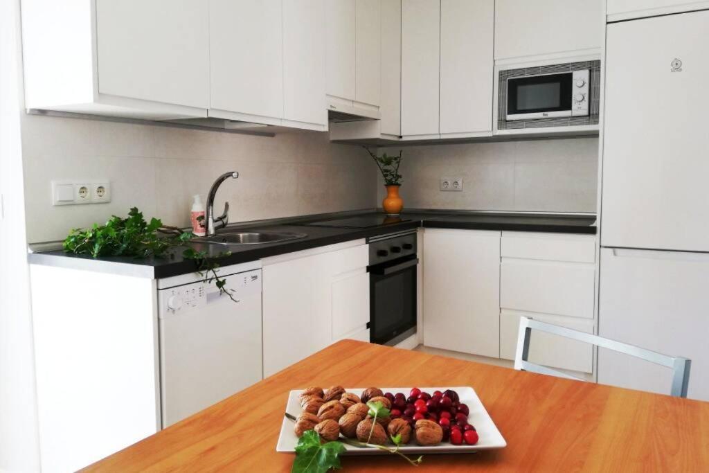 Apartamento Cobexo. Moderno Y Luminoso En El Centro De *